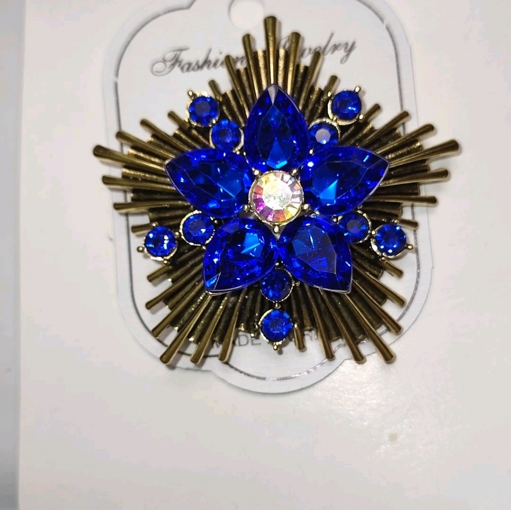 Royal Blue Crystal Star on Brass  Brooch NWT
